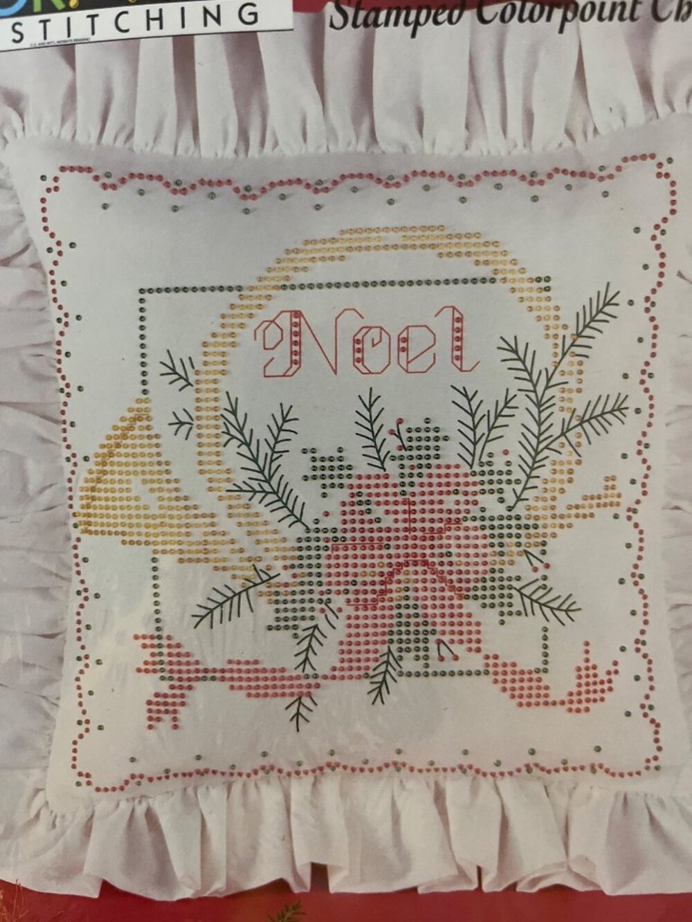 Vintage Bucilla Noel Pillow Kit 1993 ColorPoint Paintstitch NEW - Picture 9 of 9